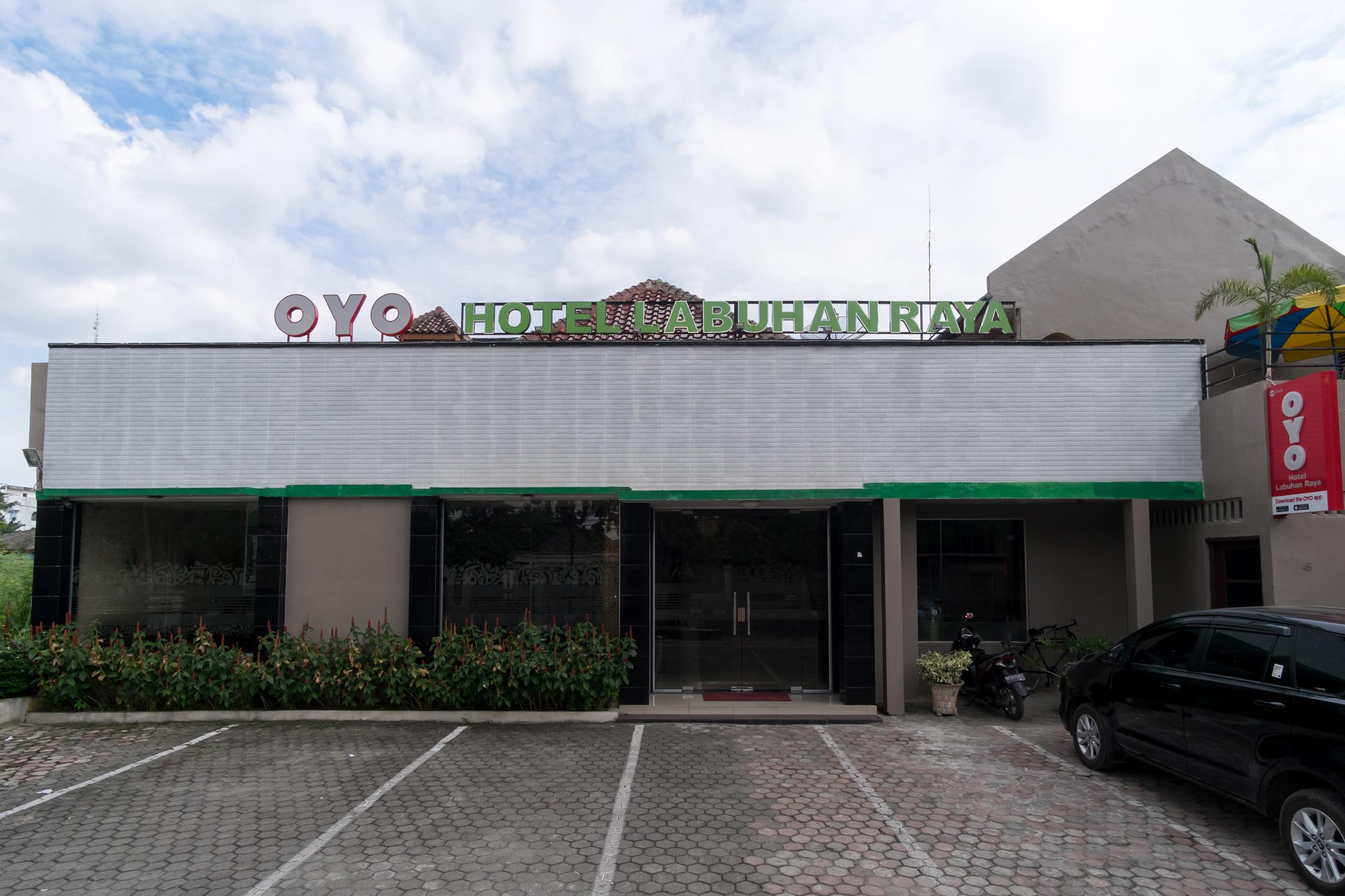 OYO 741 Hotel Labuhan Raya Medan Bagian luar foto