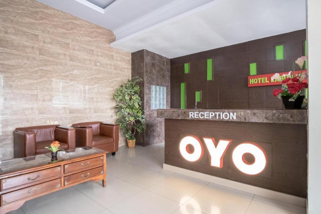 OYO 741 Hotel Labuhan Raya Medan Bagian luar foto