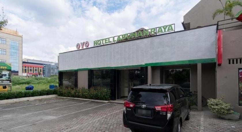 OYO 741 Hotel Labuhan Raya Medan Bagian luar foto