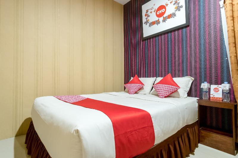 OYO 741 Hotel Labuhan Raya Medan Bagian luar foto