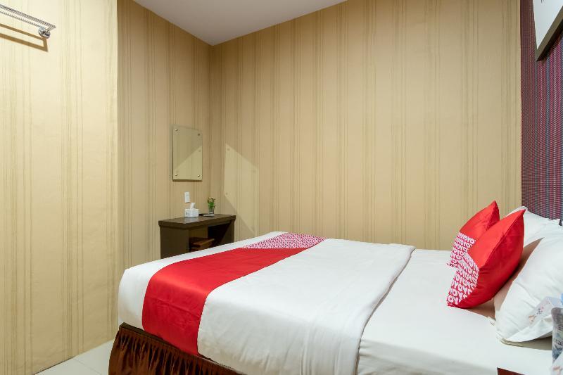 OYO 741 Hotel Labuhan Raya Medan Bagian luar foto