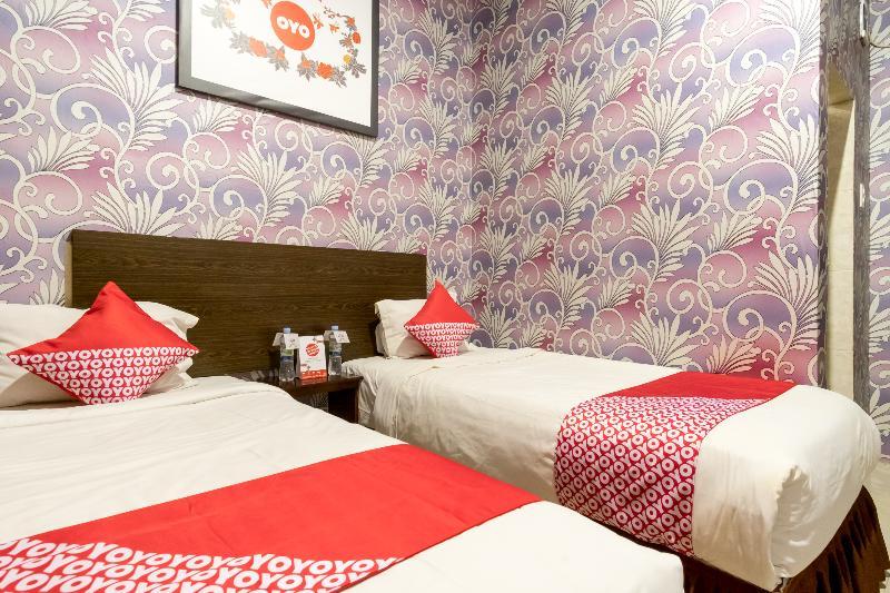OYO 741 Hotel Labuhan Raya Medan Bagian luar foto